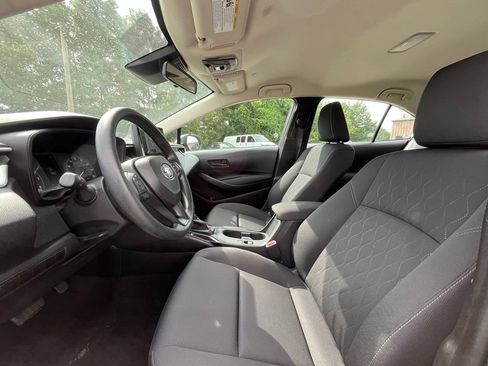 Used 2024 Toyota Corolla LE FWD image 22