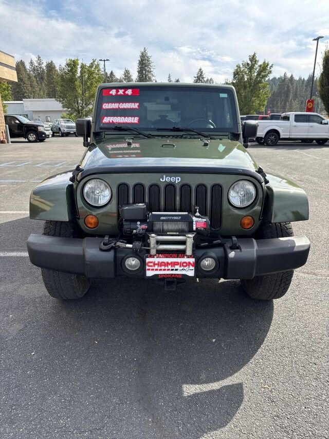 Used 2007 Jeep Wrangler Unlimited Sahara AWD/4WD image 2