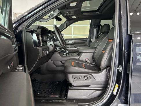 Certified 2025 GMC Sierra 1500 AT4 w/ AT4 Premium Package image 12