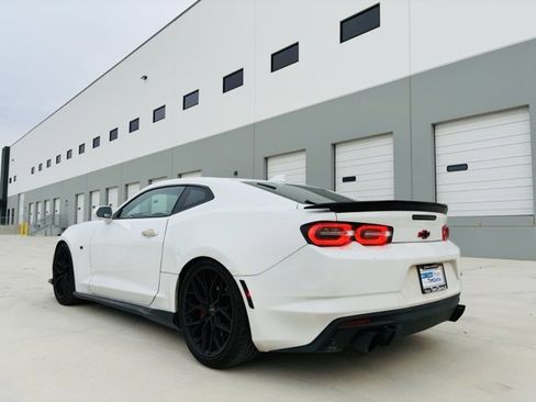Used 2022 Chevrolet Camaro SS image 3