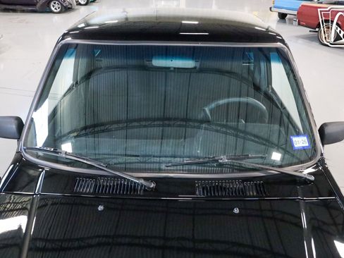 Used 1987 Toyota Pickup 2WD Regular Cab image 6