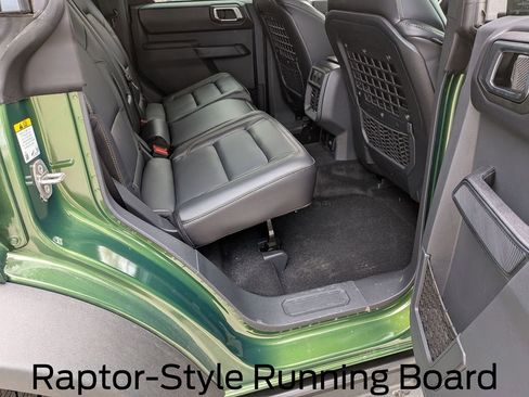 New 2025 Ford Bronco Badlands image 25