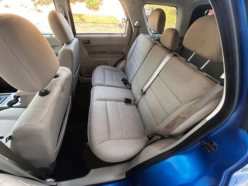 Used 2012 Ford Escape XLT FWD image 17
