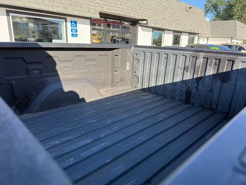 Used 2021 Chevrolet Silverado 1500 RST image 16