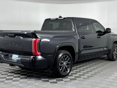 Used 2022 Toyota Tundra Platinum image 4
