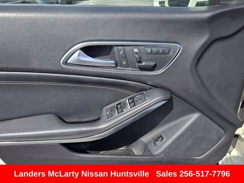 Used 2014 Mercedes-Benz CLA 250 image 19