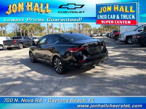 Used 2024 Nissan Sentra SV w/ SV Premium Package image 8