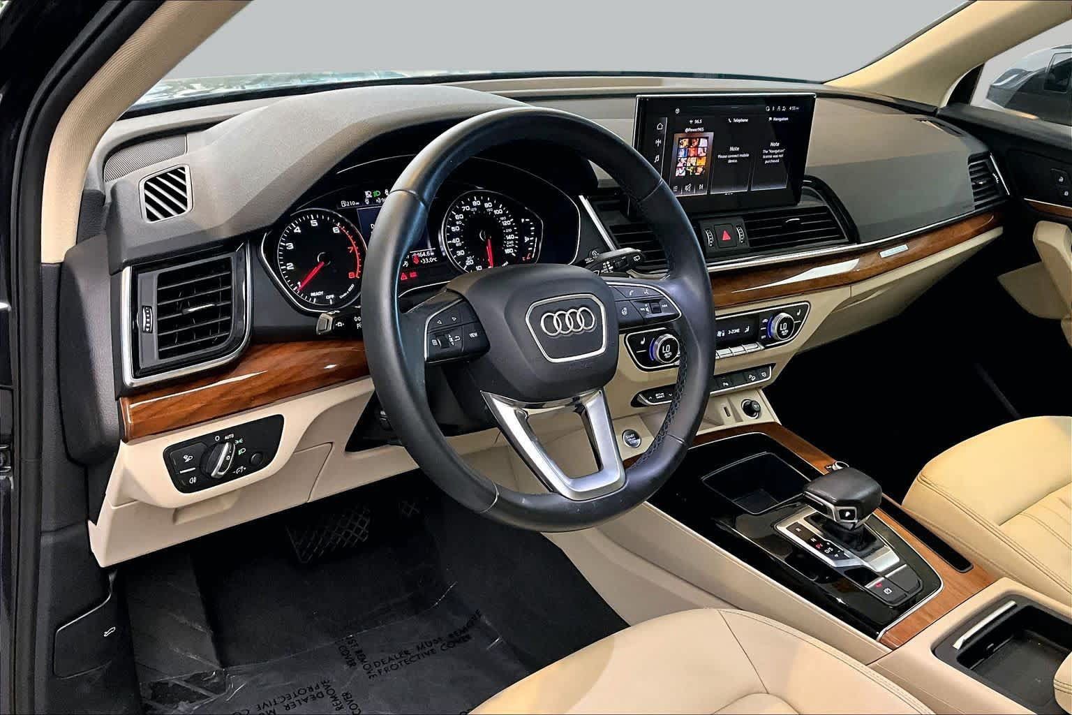 Used 2021 Audi Q5 2.0T Premium AWD/4WD image 17