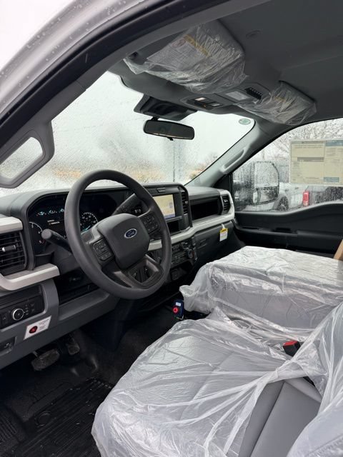 New 2025 Ford F550 4x4 Regular Cab Super Duty image 20