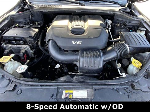 Used 2015 Jeep Grand Cherokee Overland image 10