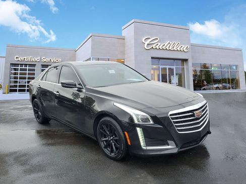 Used 2018 Cadillac CTS Luxury image 4