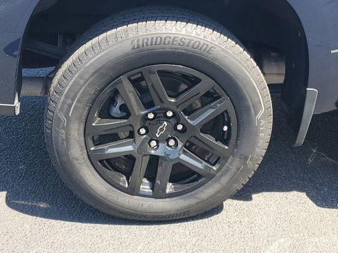 Used 2021 Chevrolet Silverado 1500 RST w/ LPO, Blackout Package RWD image 30