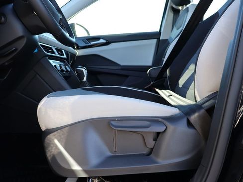 New 2026 Volkswagen Taos S image 37