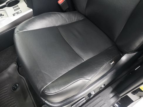 Used 2024 Toyota 4Runner SR5 AWD/4WD image 10