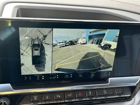 Used 2024 Chevrolet Silverado 3500 High Country w/ High Country Premium Package image 10