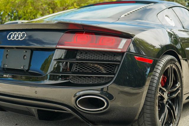 Used 2011 Audi R8 V10 AWD/4WD image 97