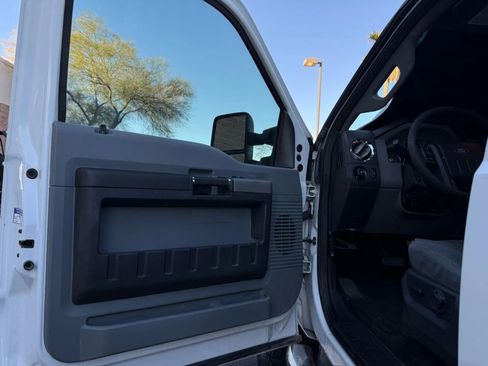 Used 2016 Ford F250 XLT w/ XLT Value Package image 31