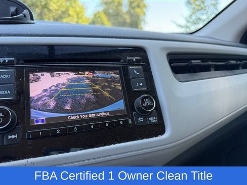Used 2022 Honda HR-V LX image 15