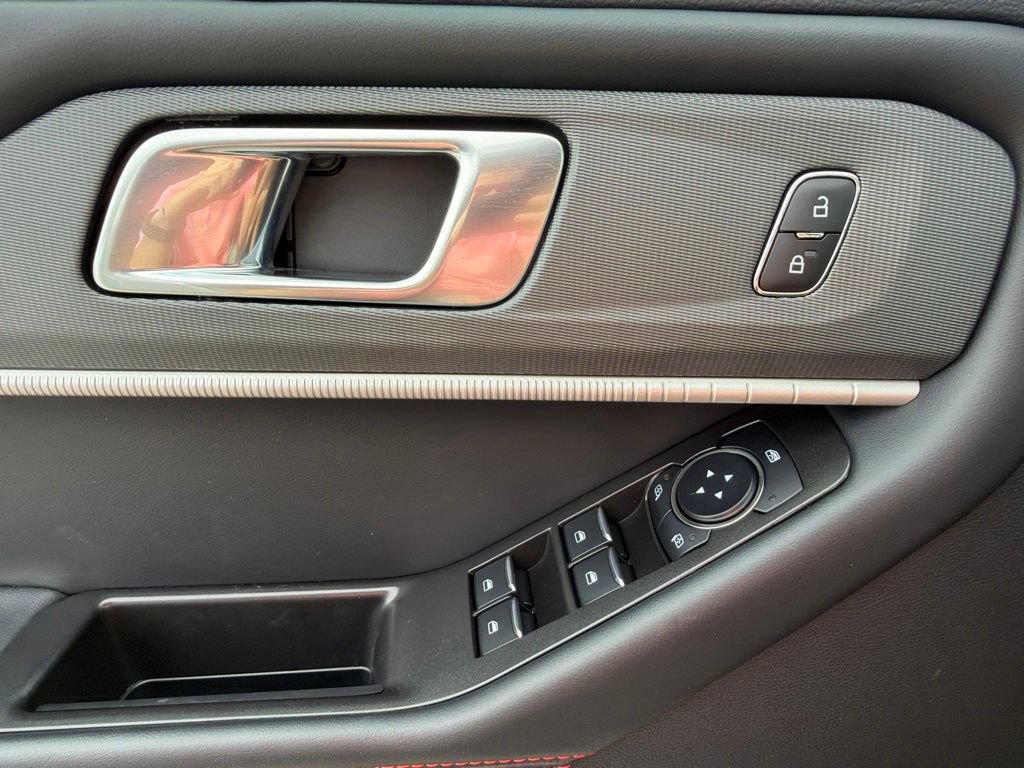 Used 2026 Ford Explorer ST-Line AWD/4WD image 21