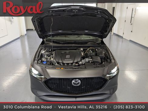 Used 2019 MAZDA MAZDA3 Hatchback w/ Premium Package image 25