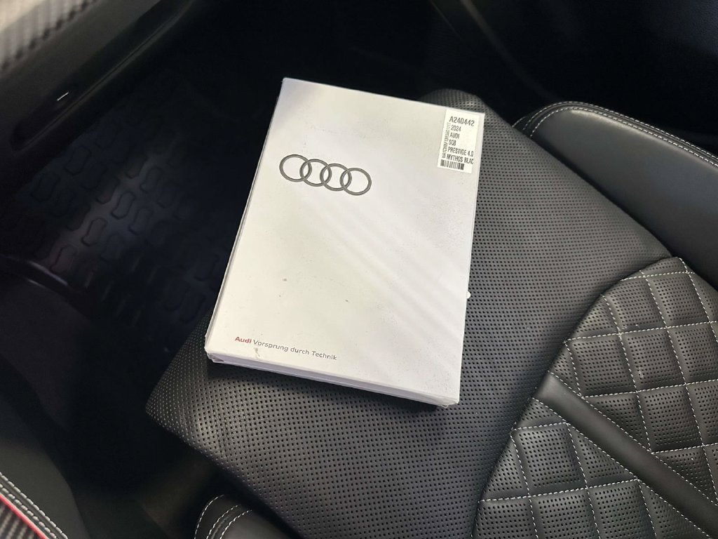 Used 2024 Audi SQ8 Prestige AWD/4WD image 34