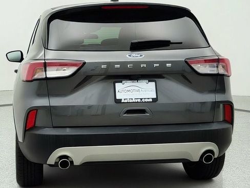 Used 2022 Ford Escape S FWD image 6