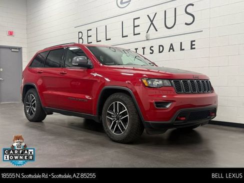 Used 2021 Jeep Grand Cherokee Trailhawk image 1