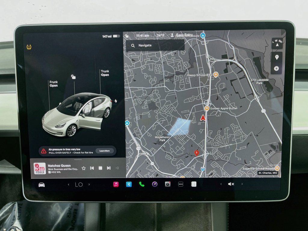 Used 2023 Tesla Model 3 Standard Range RWD image 17