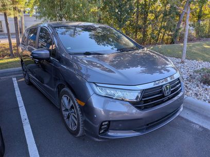 Used 2022 Honda Odyssey Touring