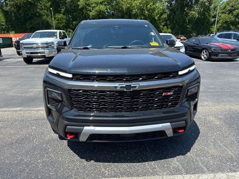 Used 2024 Chevrolet Traverse Z71 w/ LPO, Floor Liner Package AWD/4WD image 8