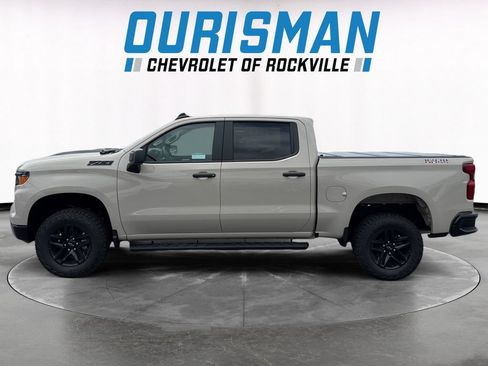 New 2026 Chevrolet Silverado 1500 Custom Trail Boss w/ LPO, Dark Essentials Package AWD/4WD image 3