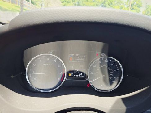 Used 2017 Subaru Crosstrek 2.0i Limited AWD/4WD image 14