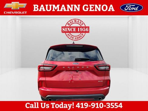 Used 2024 Ford Escape ST-Line w/ Tech Pack #1 image 9