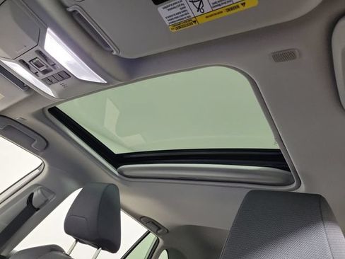 Used 2024 Toyota RAV4 XLE w/ Convenience Package FWD image 21