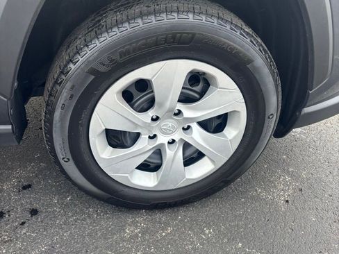 Used 2025 Toyota RAV4 LE image 19