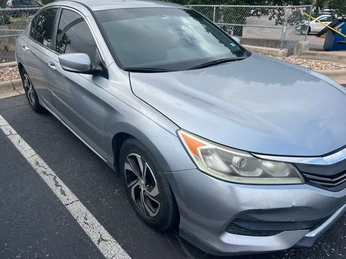 Used 2016 Honda Accord LX image 3
