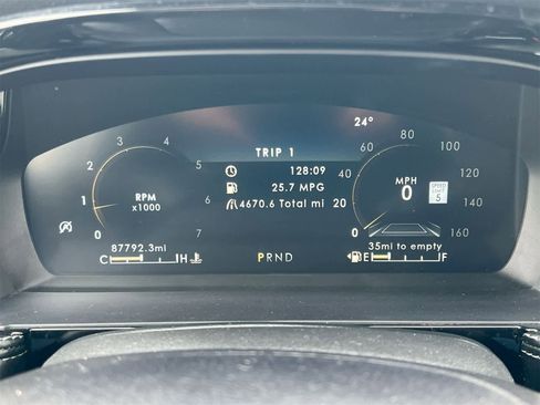 Used 2022 Lincoln Corsair Reserve w/ Equipment Group 201A image 33