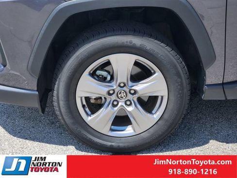 Used 2025 Toyota RAV4 XLE FWD image 13