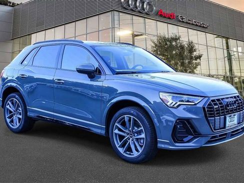 New 2025 Audi Q3 2.0T Premium image 5