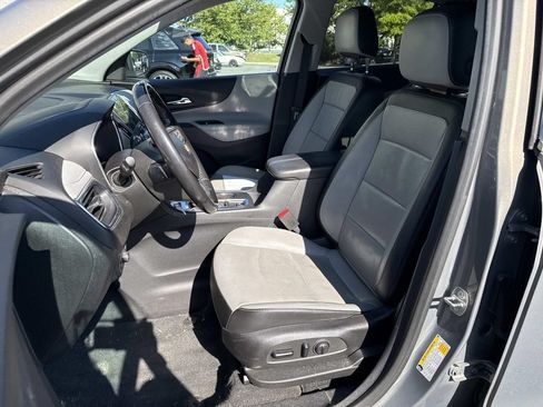 Used 2019 Chevrolet Equinox Premier AWD/4WD image 8