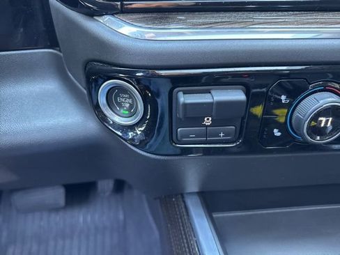 Used 2023 Chevrolet Silverado 1500 LT Trail Boss w/ Convenience Package II image 7