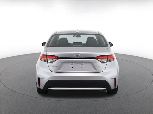 Used 2025 Toyota Corolla LE FWD image 8