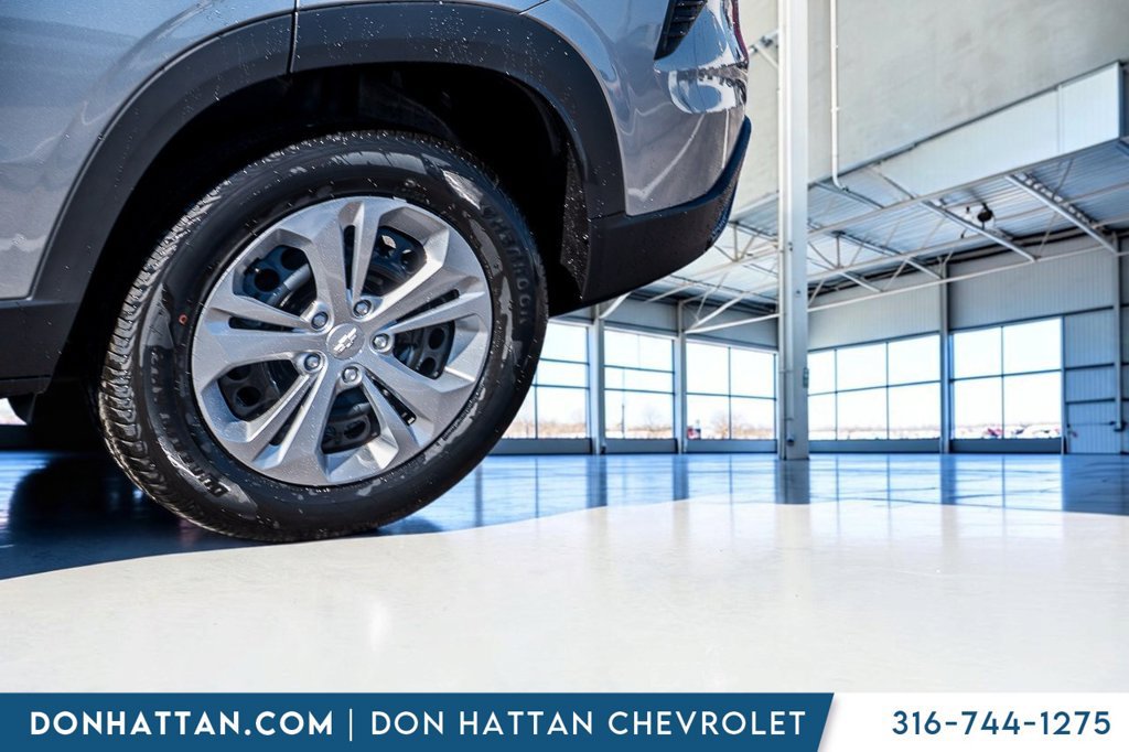 New 2026 Chevrolet Trax LS FWD image 24