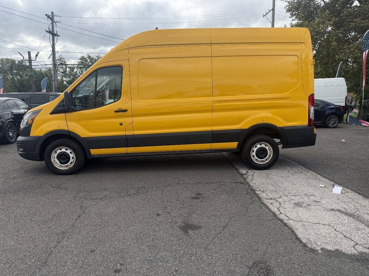 Used 2021 Ford Transit 250 148 High Roof w/ Load Area Protection Package RWD image 1