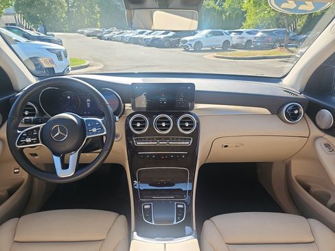 Used 2022 Mercedes-Benz GLC 300 image 33