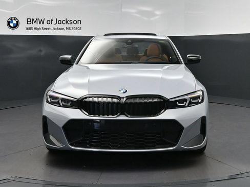 New 2026 BMW 330i Sedan w/ M Sport Package RWD image 10
