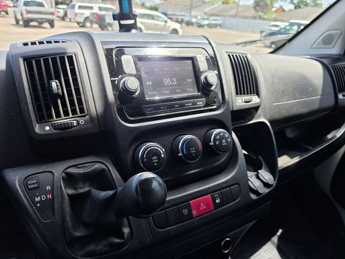 Used 2014 RAM ProMaster 3500 w/ Interior Convenience Group FWD image 25