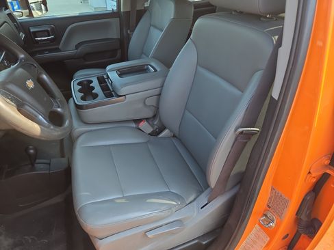 Used 2019 Chevrolet Silverado 3500 W/T w/ WT Convenience Package AWD/4WD image 6