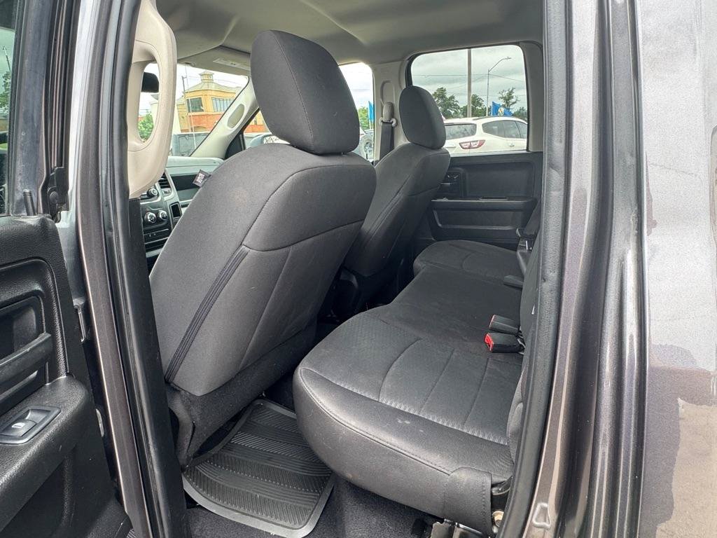 Used 2019 RAM 1500 Tradesman w/ Chrome Plus Package RWD image 15