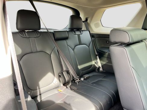 Used 2023 Honda Pilot Touring image 30